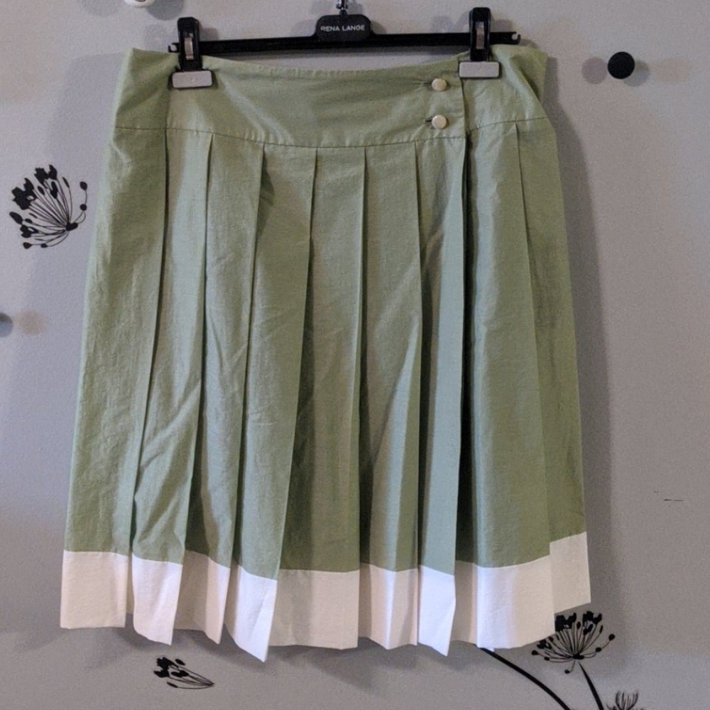 Rena Lange Pale Green Pleated Skirt